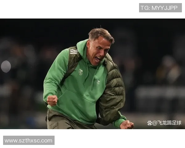 足球明星飞龙的真实身份揭秘及精彩瞬间图片分享