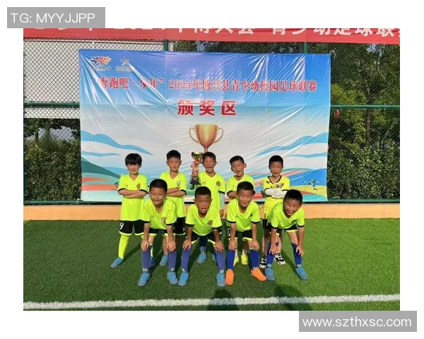 跑男节目惊喜邀请足球巨星加盟引发热议与期待